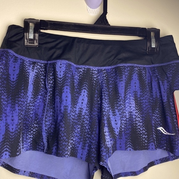 Saucomy Pinnacle Women Running Shorts Purple Black Blended Elastic Waist Medium - Picture 3 of 15
